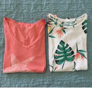 Lot of 2 Womens Medium Beachy Tee Shirts Size Medium